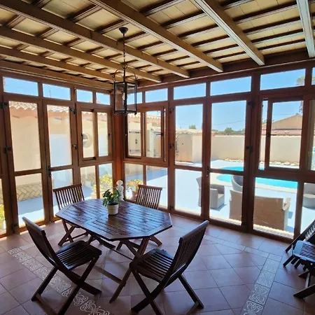 Chalet Almendros Chiclana de la Frontera